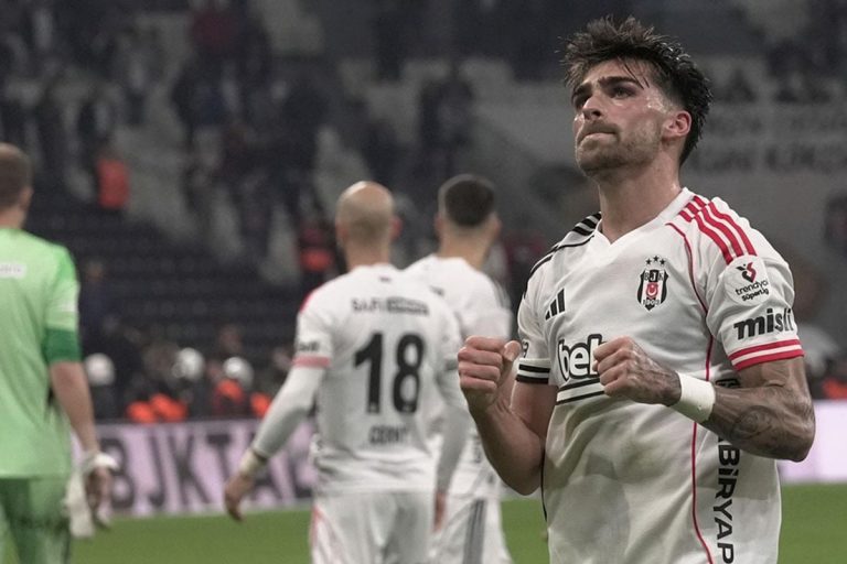 Beşiktaş’ta Jota Silva ile sezon sonunda yollar ayrıldı